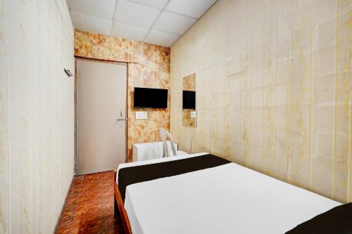 collection o vadapalani murugan temple