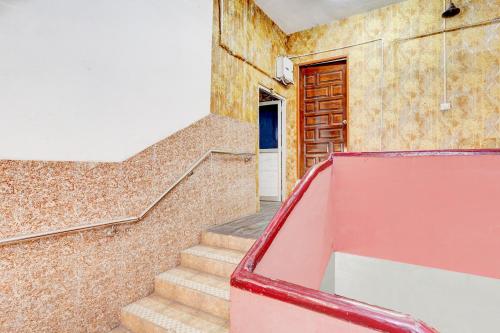 collection o vadapalani murugan temple