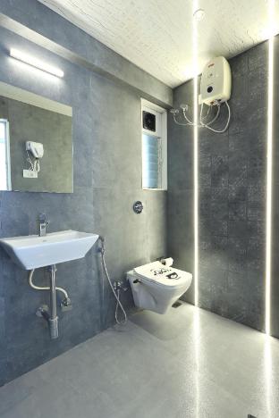 gagal home andheri suite