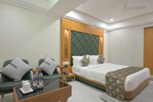 Hotel Grand Arose,,5 star