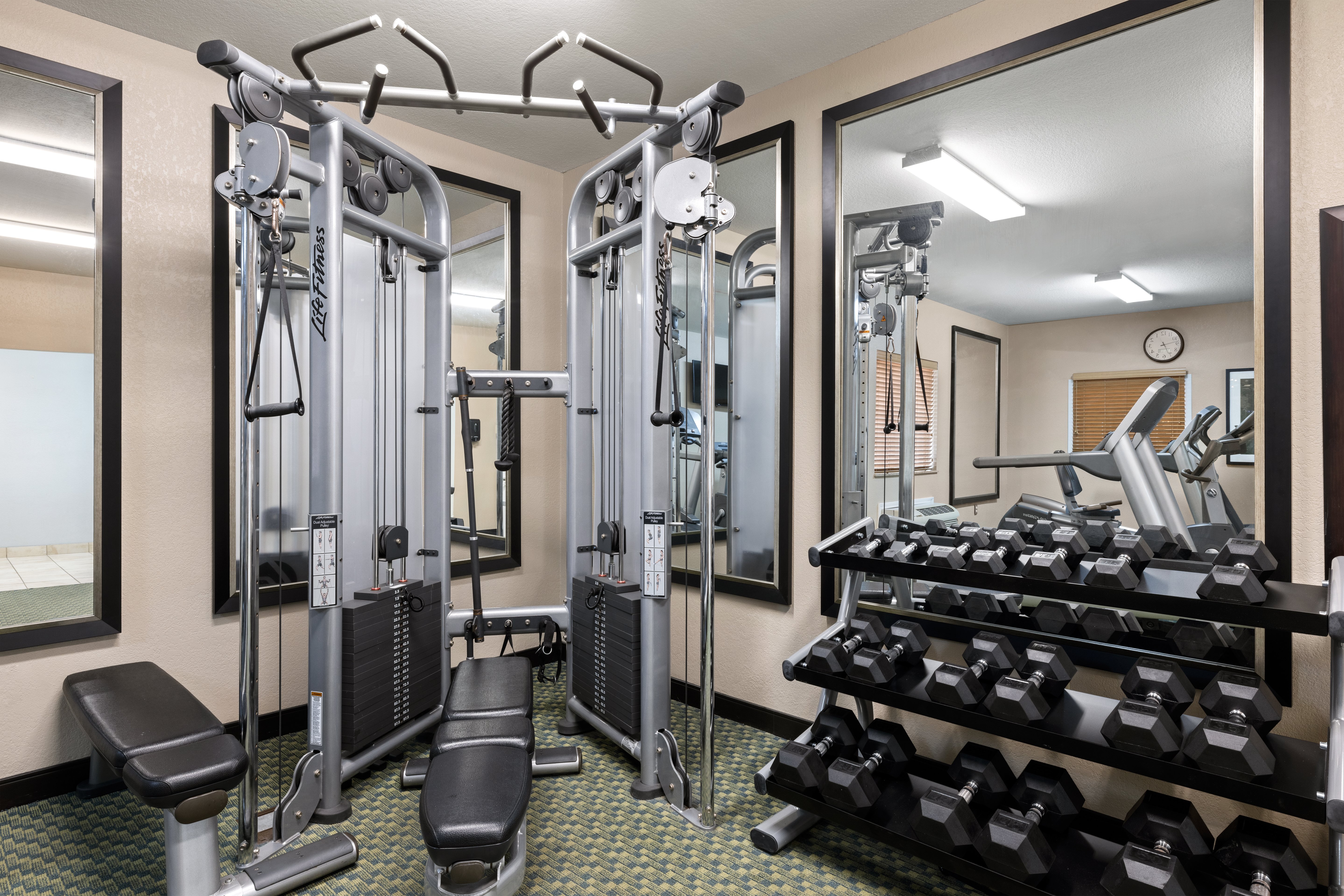 candlewood suites bismarck by ihg