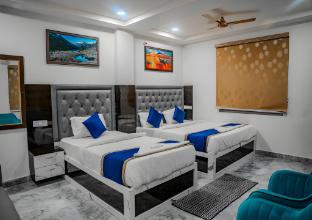 hotel vayuputra grand