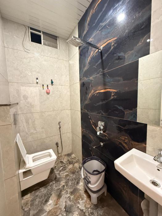 hotel tathaastu palace