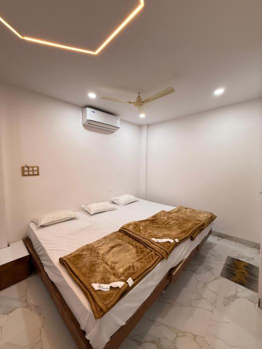 hotel tathaastu palace