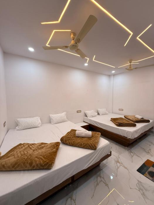 hotel tathaastu palace