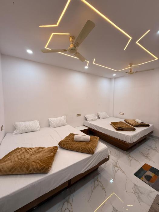 hotel tathaastu palace