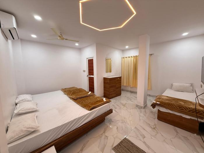 hotel tathaastu palace