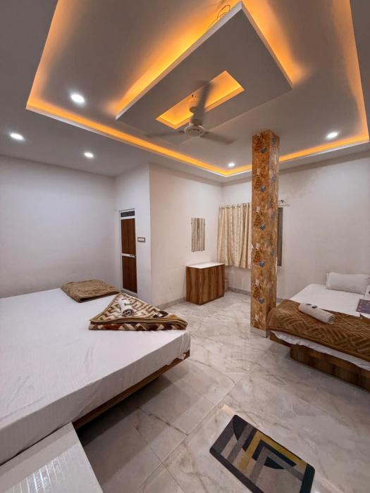 hotel tathaastu palace