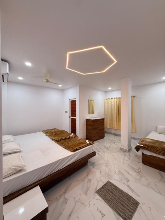 hotel tathaastu palace