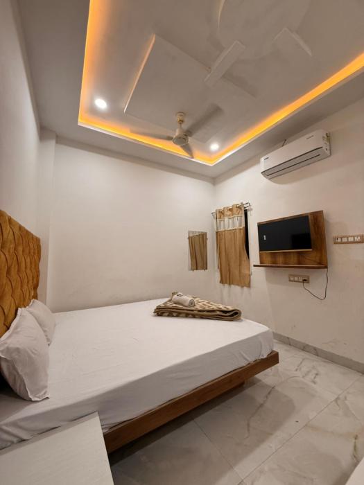 hotel tathaastu palace