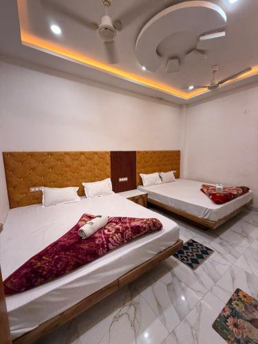 hotel tathaastu palace