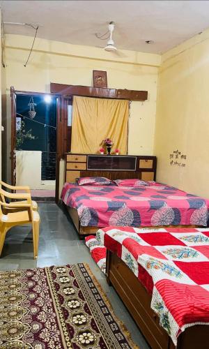 parshwanath home stay