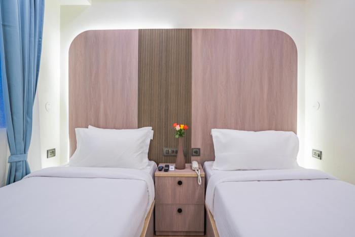 rcc hotels biz stays begumpet