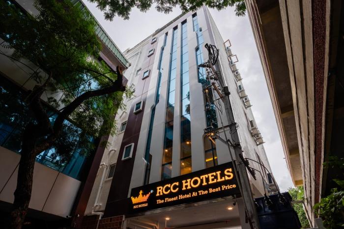 rcc hotels biz stays begumpet