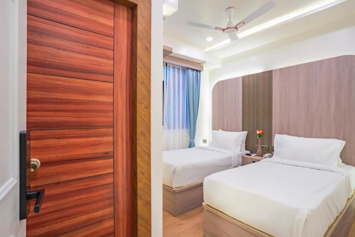rcc hotels biz stays begumpet