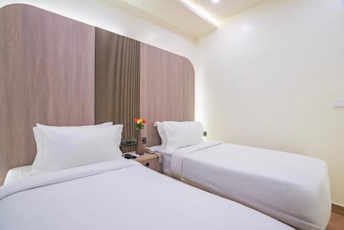 rcc hotels biz stays begumpet