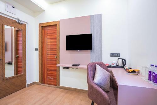 rcc hotels biz stays begumpet