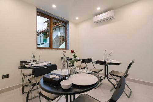 rcc hotels biz stays begumpet