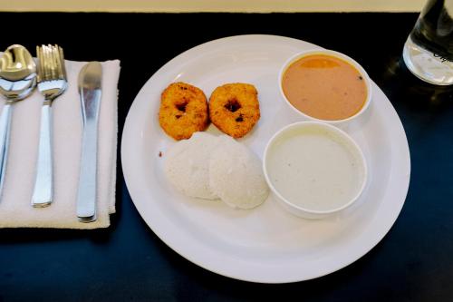 rcc hotels biz stays begumpet