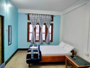 Tenzin Homestay,,2 star