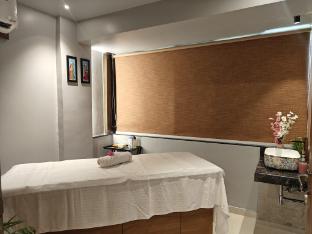 hotel emersion residency