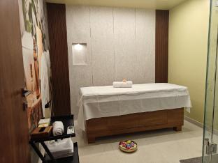 hotel emersion residency