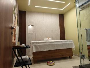 hotel emersion residency