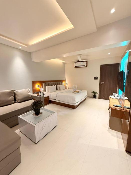 hotel emersion residency