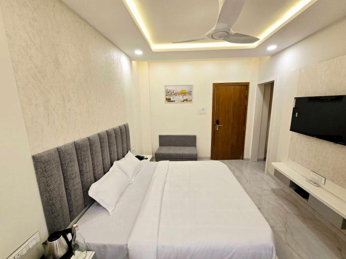 vaikuntha stays hotel