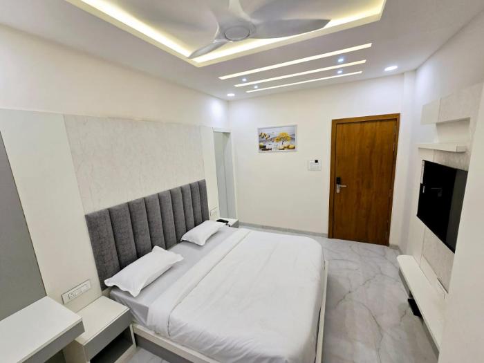 vaikuntha stays hotel