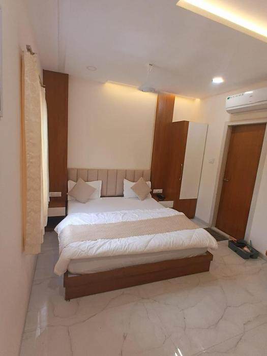 vaikuntha stays hotel