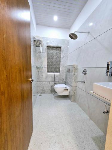 vaikuntha stays hotel