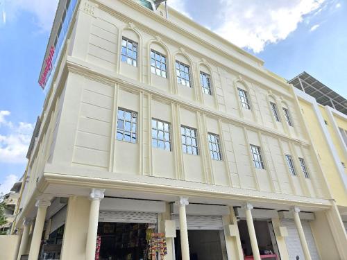 vaikuntha stays hotel