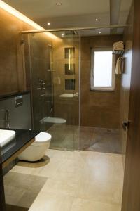 hotel pk square thanjavur