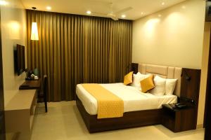 Hotel Pk Square Thanjavur,,2 star