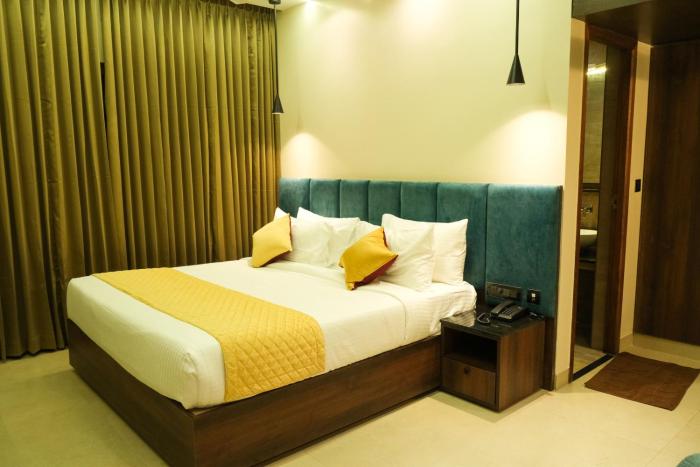 hotel pk square thanjavur