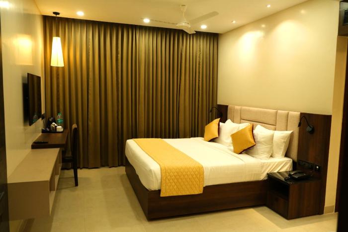 hotel pk square thanjavur