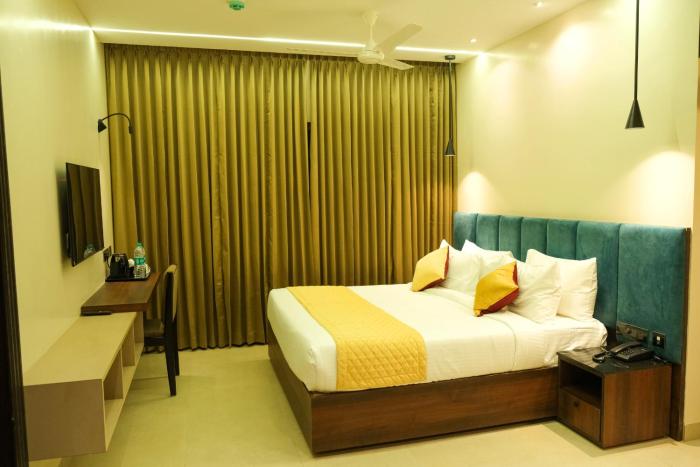 hotel pk square thanjavur