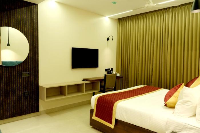 hotel pk square thanjavur