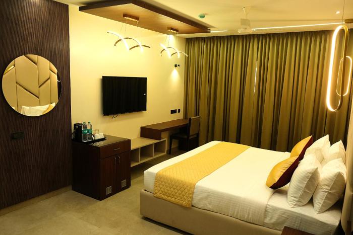 hotel pk square thanjavur