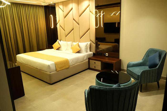 hotel pk square thanjavur