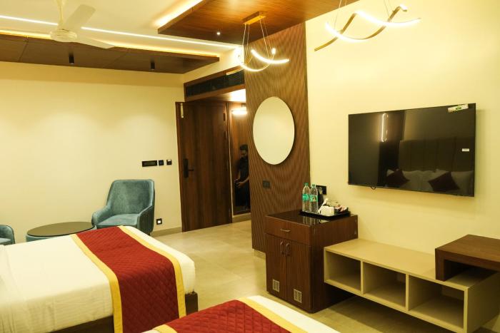 hotel pk square thanjavur