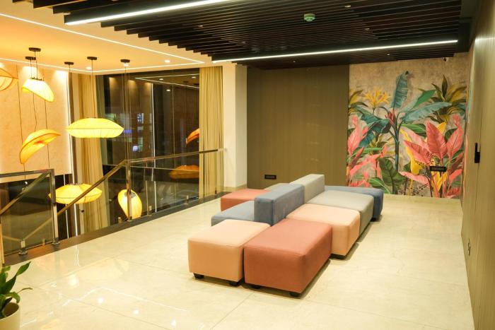 hotel pk square thanjavur