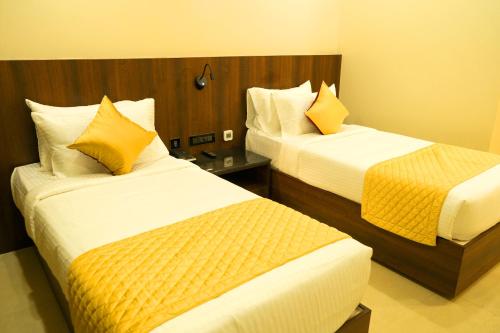 hotel pk square thanjavur