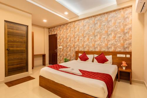 Yaad Residency,,2 star