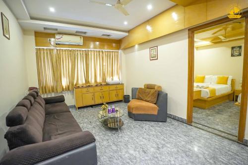 hotel liv by yellow bells