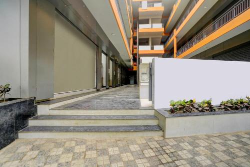 collection o nashik central railway junction formerly dream heritage inn