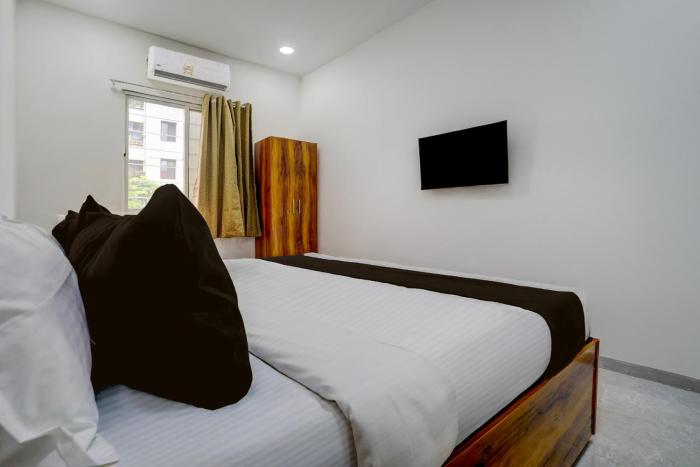 collection o nashik central railway junction formerly dream heritage inn