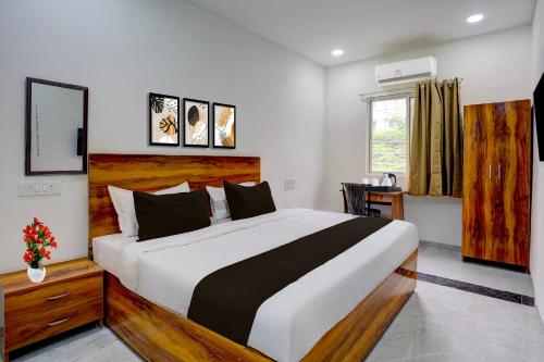 collection o nashik central railway junction formerly dream heritage inn