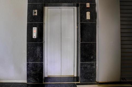 collection o nashik central railway junction formerly dream heritage inn